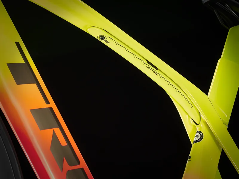 2022 Trek Madone SLR 7 Road Bike Radioactive Coral to Yellow Fade-4